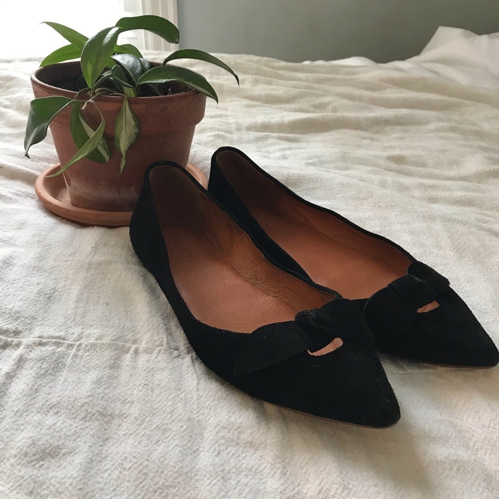 Madewell Black Pointy Toe Ballet Flats.